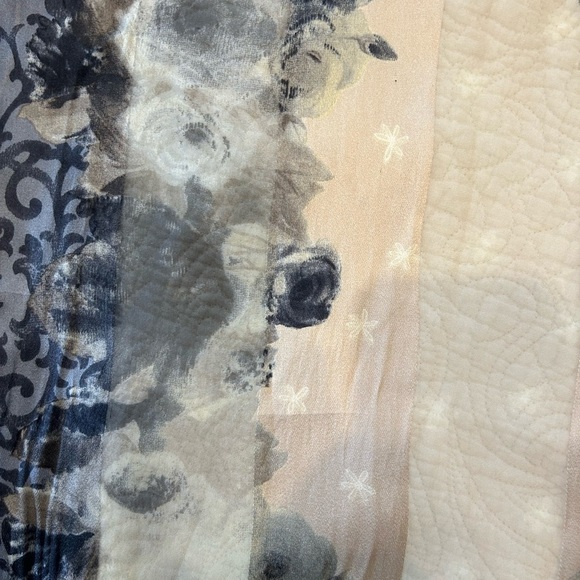 Christian Dior John Galliano silk Women's Floral Scarf - Blue, gray, Cream 60” - Picture 11 of 11